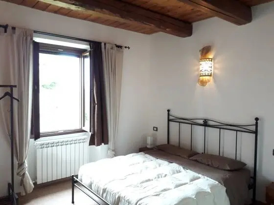 Tek Büyük Yataklı Oda, Tepe Manzaralı