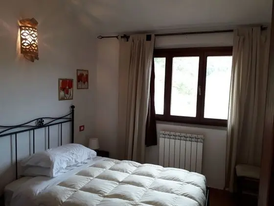 Tek Büyük Yataklı Oda, Tepe Manzaralı