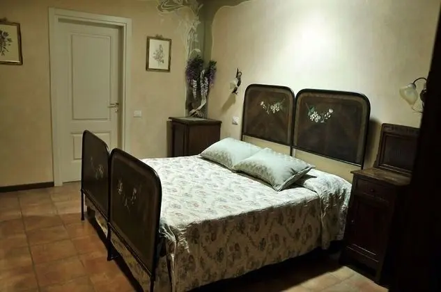 Classic Tek Büyük Yataklı Oda