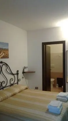 Üç Kişilik Oda, Teras