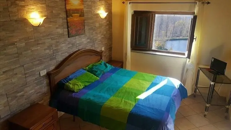 Dört Kişilik Oda, 1 Yatak Odası, Göl Kenarı