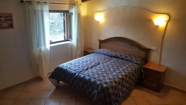 Dört Kişilik Oda, 1 Yatak Odası, Göl Kenarı