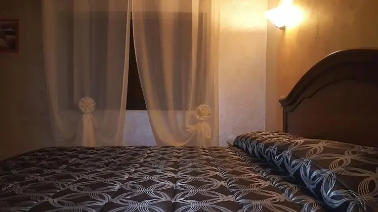 Dört Kişilik Oda, 1 Yatak Odası, Göl Kenarı