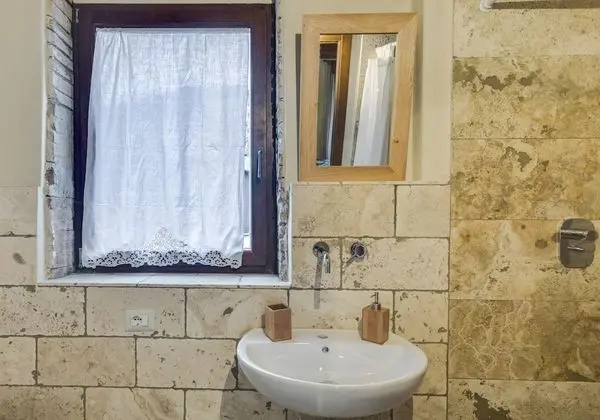 Stüdyo (Il Granaio)