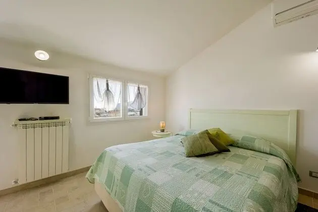 Stüdyo, Deniz Manzaralı