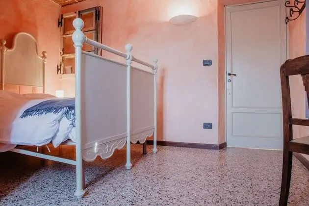 Ortak Ranzalı Oda, Karma Ranzalı Oda