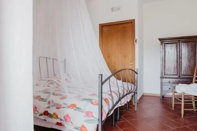 Tek Büyük Yataklı Oda, Engellilere Uygun, Zemin Kat