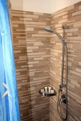 Apart Daire, 1 Çift Kişilik Yatak ve Çekyat