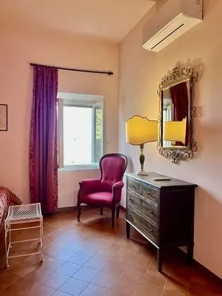 Apart Daire, 1 Büyük (Queen) Boy Yatak ve Çekyat, Sigara İçilmez (Ciliegia)