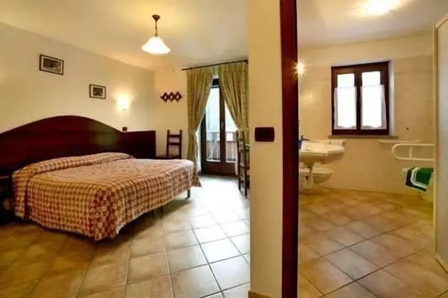 Tek Büyük veya İki Ayrı Yataklı Oda