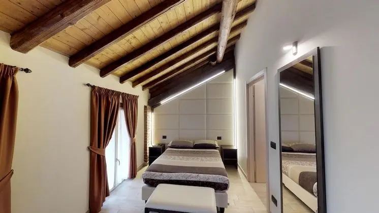 Superior Tek Büyük Yataklı Oda