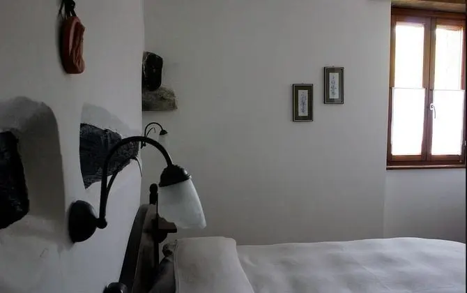 Tek Büyük Yataklı Oda, 1 Büyük (Queen) Boy Yatak, Sigara İçilmez