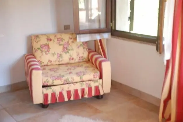 Üç Kişilik Oda, Tepe Manzaralı