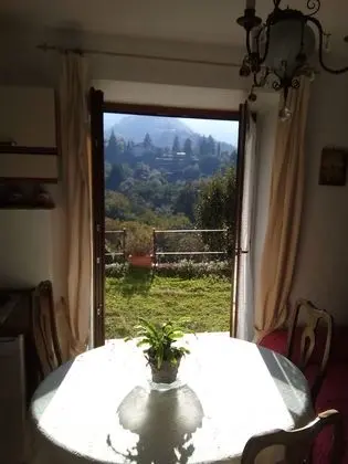 Basic Üç Kişilik Oda