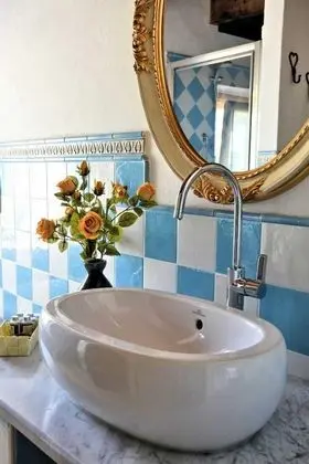 Family Oda, Ortak Banyo (Il sogno del brigante)