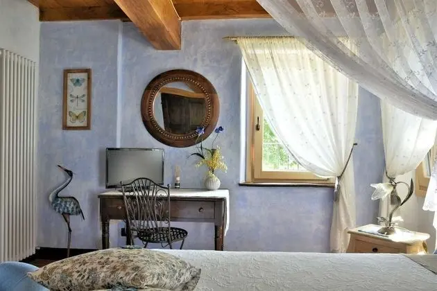 Tek Büyük Yataklı Oda (La dama del bosco)