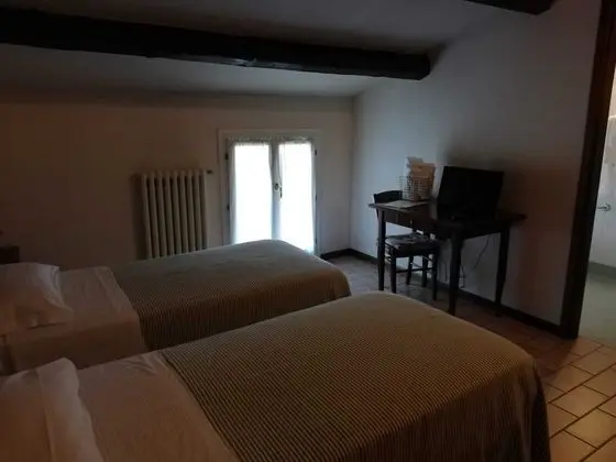 Tek Büyük veya İki Ayrı Yataklı Oda