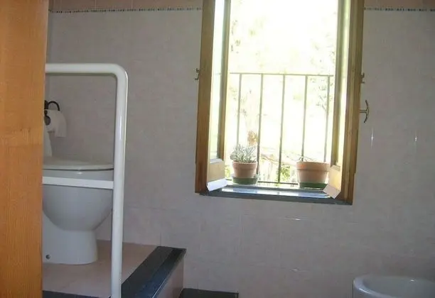 Tek Büyük Yataklı Oda, Balkon