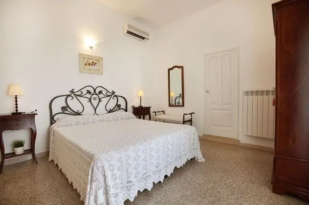 Tek Büyük Yataklı Oda, Balkon