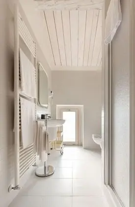 Tek Büyük Yataklı Oda, Bahçe Manzaralı (Tamaricella)