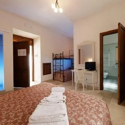 Dört Kişilik Oda (Ulivo)