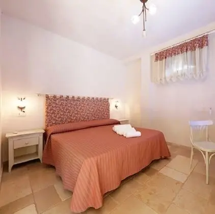 Tek Büyük Yataklı Oda, Bahçe Manzaralı (Arancio)