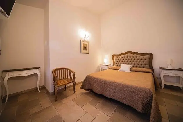 Classic Tek Büyük veya İki Ayrı Yataklı Oda