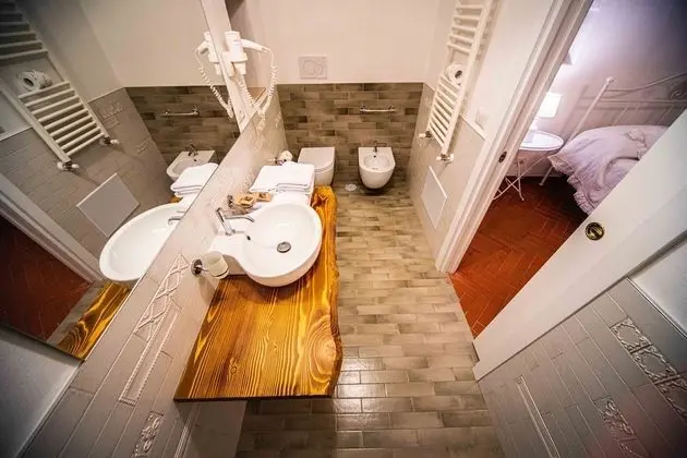 Classic Tek Büyük veya İki Ayrı Yataklı Oda