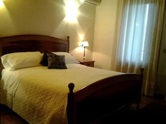 Büyük Yataklı Tek Kişilik Oda, Tepe Manzaralı