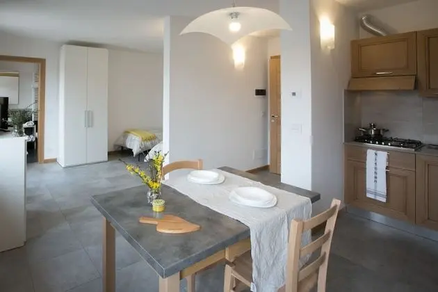 Stüdyo, Bahçe Manzaralı