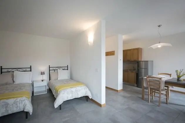 Stüdyo, Bahçe Manzaralı