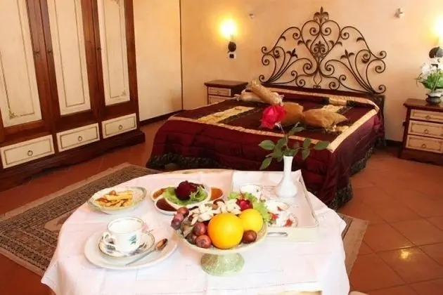 Tek Büyük Yataklı Oda