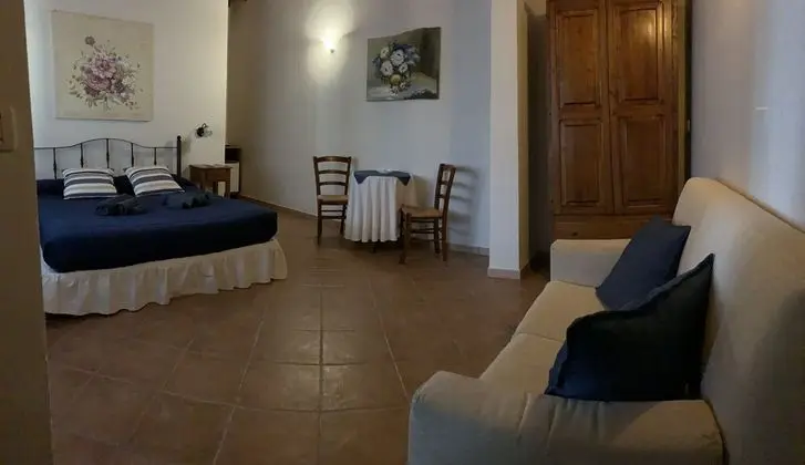 Deluxe Tek Büyük Yataklı Oda (Glicine)