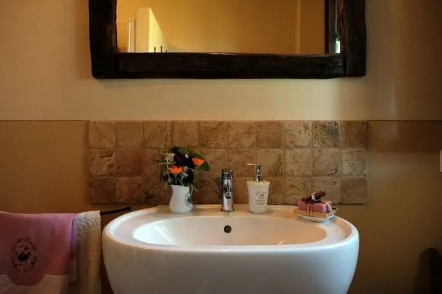 Family Apart Daire, 2 Yatak Odası, Bahçe Manzaralı, Zemin Kat (Farfalle)