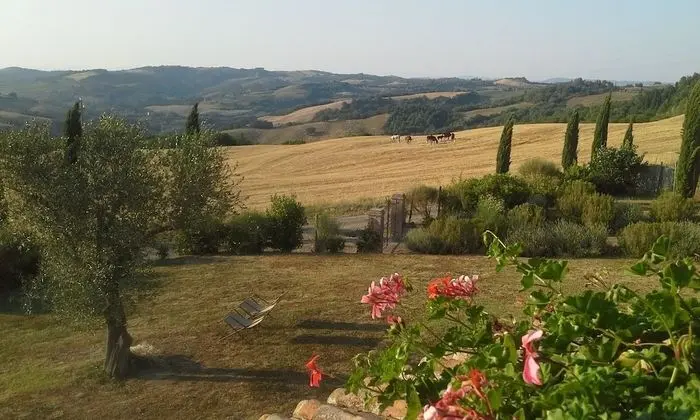 Panoramic Apart Daire, 2 Yatak Odası, Tepe Manzaralı (Rondini)
