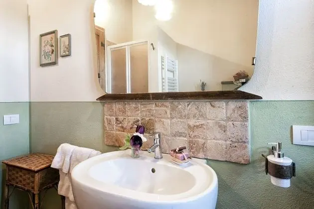 Panoramic Apart Daire, 2 Yatak Odası, Tepe Manzaralı (Rondini)