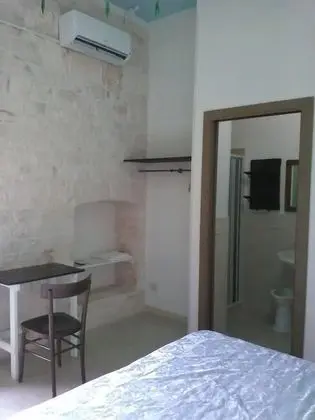 Comfort Tek Büyük Yataklı Oda (Mandorlo)