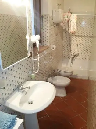 Apart Daire, 1 Yatak Odası, Balkon, Göl Manzaralı