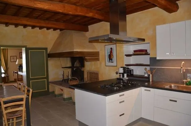 Villa, 6 Yatak Odası, Kişiye Özel Havuzlu, Tepe Manzaralı