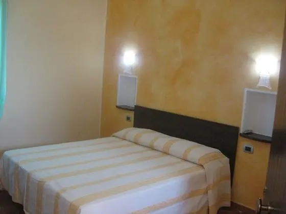 Tek Büyük Yataklı Oda, Bahçe Manzaralı