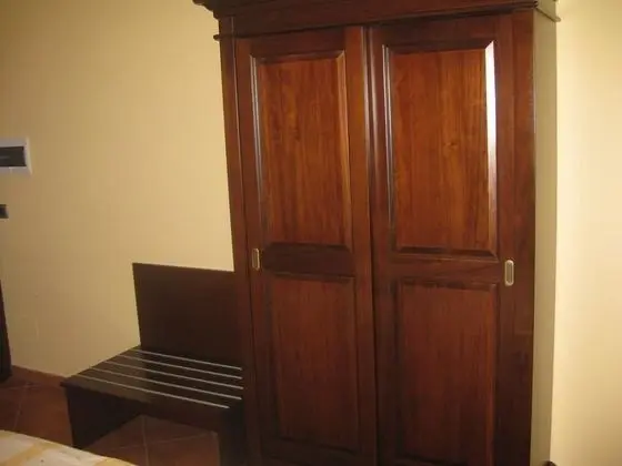 Üç Kişilik Oda, Bahçe Manzaralı