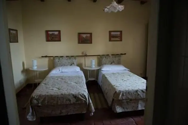 Classic Tek Büyük veya İki Ayrı Yataklı Oda (Main Building)