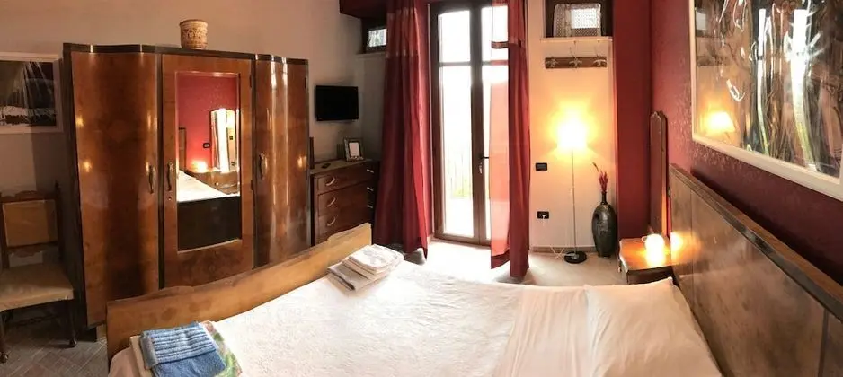 Comfort Tek Büyük Yataklı Oda