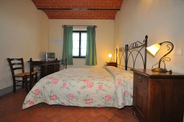 Tek Büyük Yataklı Oda, 1 Çift Kişilik Yatak, Engellilere Uygun, Zemin Kat