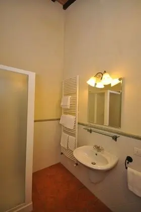 Tek Büyük Yataklı Oda, 1 Çift Kişilik Yatak, Engellilere Uygun, Zemin Kat