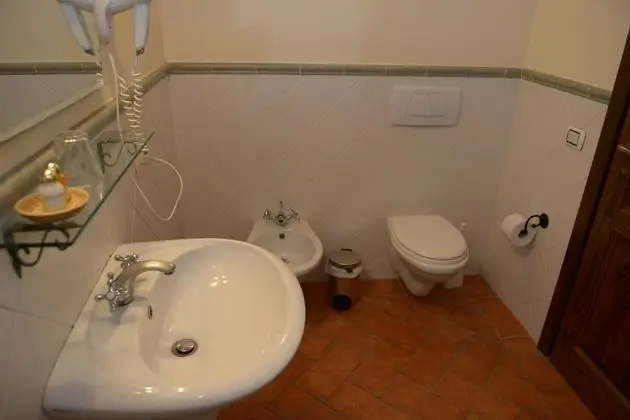 Tek Büyük Yataklı Oda, 1 Çift Kişilik Yatak, Engellilere Uygun, Zemin Kat