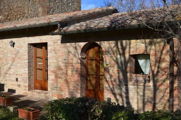 Apart Daire, 2 Yatak Odası, Havuz Manzaralı (Il Pollaio)