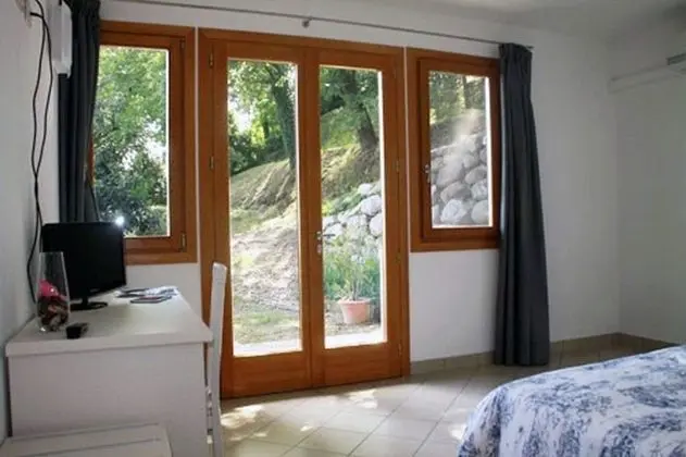 Superior Tek Büyük veya İki Ayrı Yataklı Oda