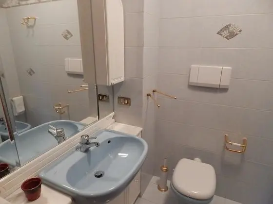 Tek Büyük Yataklı Oda, 1 Büyük (Queen) Boy Yatak, Ortak Banyo