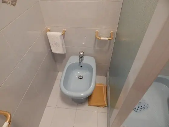 Tek Büyük Yataklı Oda, 1 Büyük (Queen) Boy Yatak, Sigara İçilmez (external bathroom)